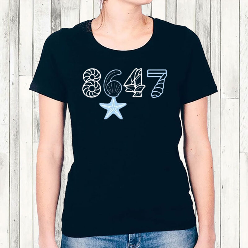 8647 starfish seashells anti Trump T-Shirt