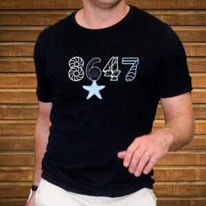 8647 starfish seashells anti Trump T-Shirt