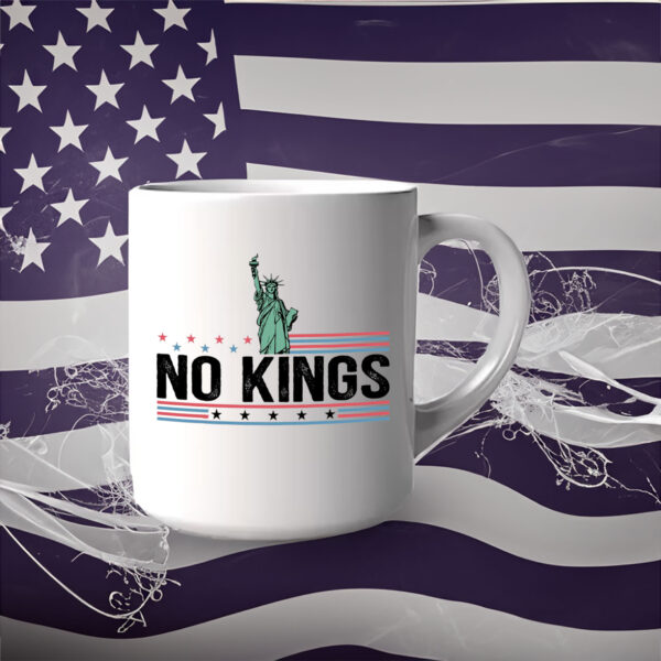 No Kings in America - Anti Fascism 2025 Mug