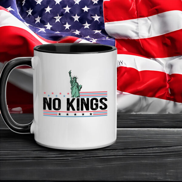 No Kings in America - Anti Fascism 2025 Mug