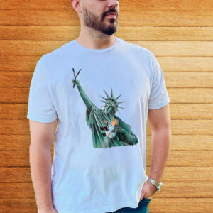 Resist Statue of Liberty, Anti Trump T-Shirt