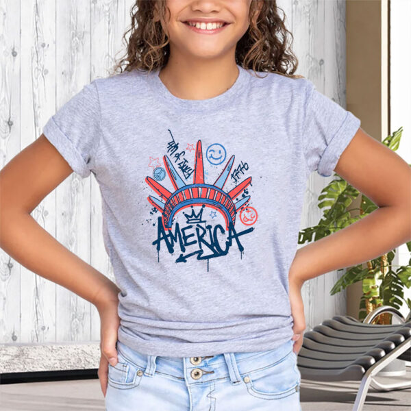 Statue of Liberty, America 4th July T-Shirt