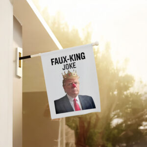 Anti-Trump-Flag,-Faux-King-Joke-Flag-us