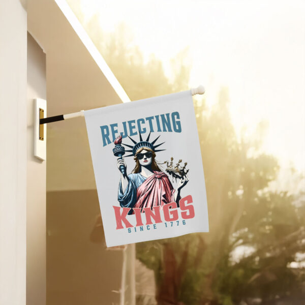 Anti-Trump-Flag,-Rejecting-Kings-Since-1776-Flags